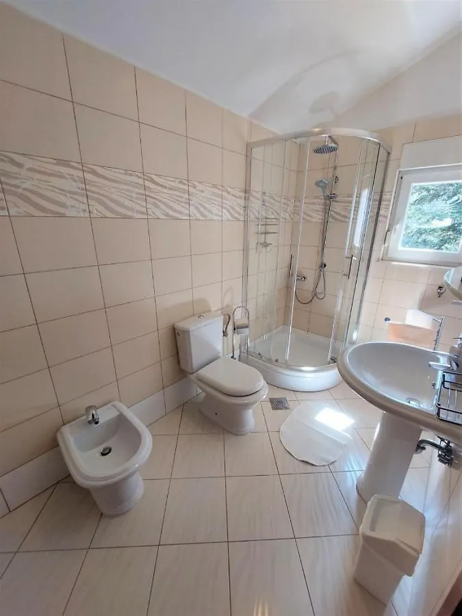 Apartments Tomislav Selce Croatia