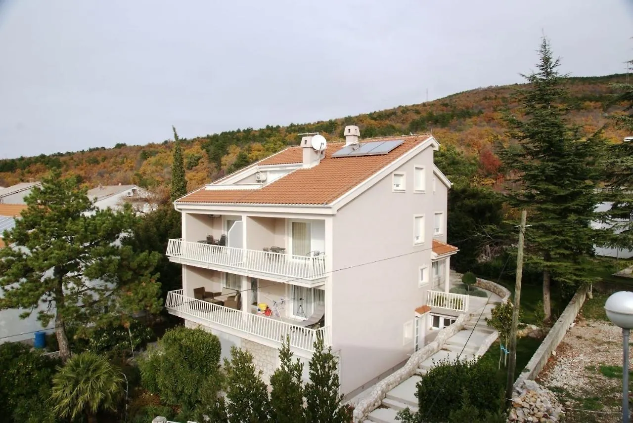 Apartments Tomislav Selce Croatia